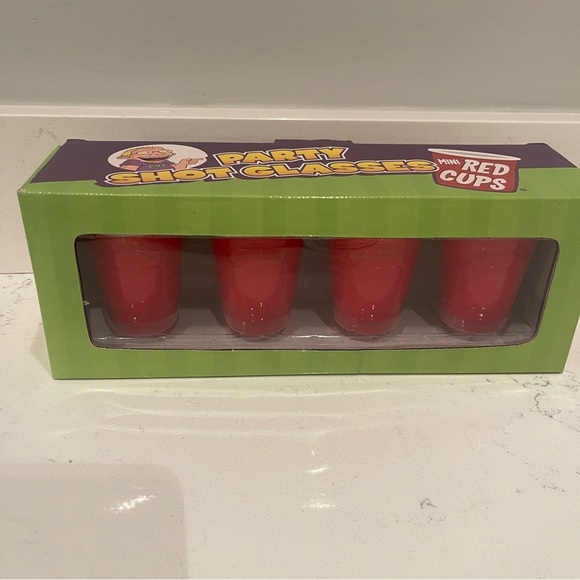 Ceramic shot glasses | Mini Red Cups - Picture 4 of 4